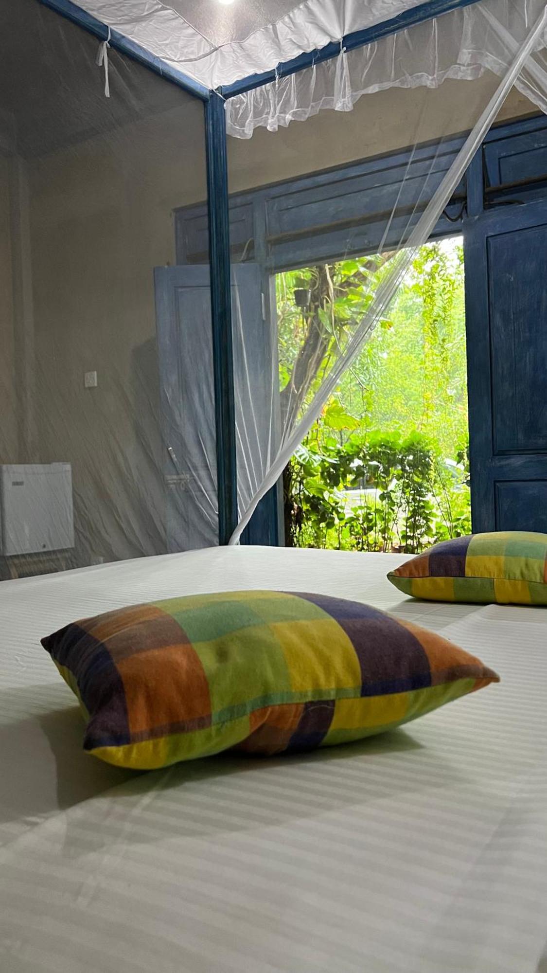 Kataragama Homestay Buitenkant foto