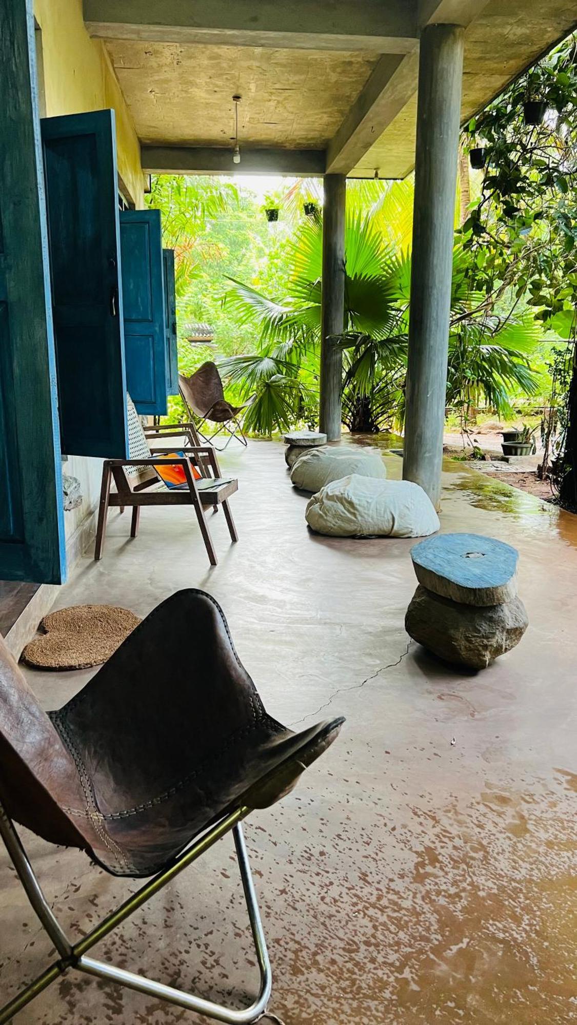 Kataragama Homestay Buitenkant foto