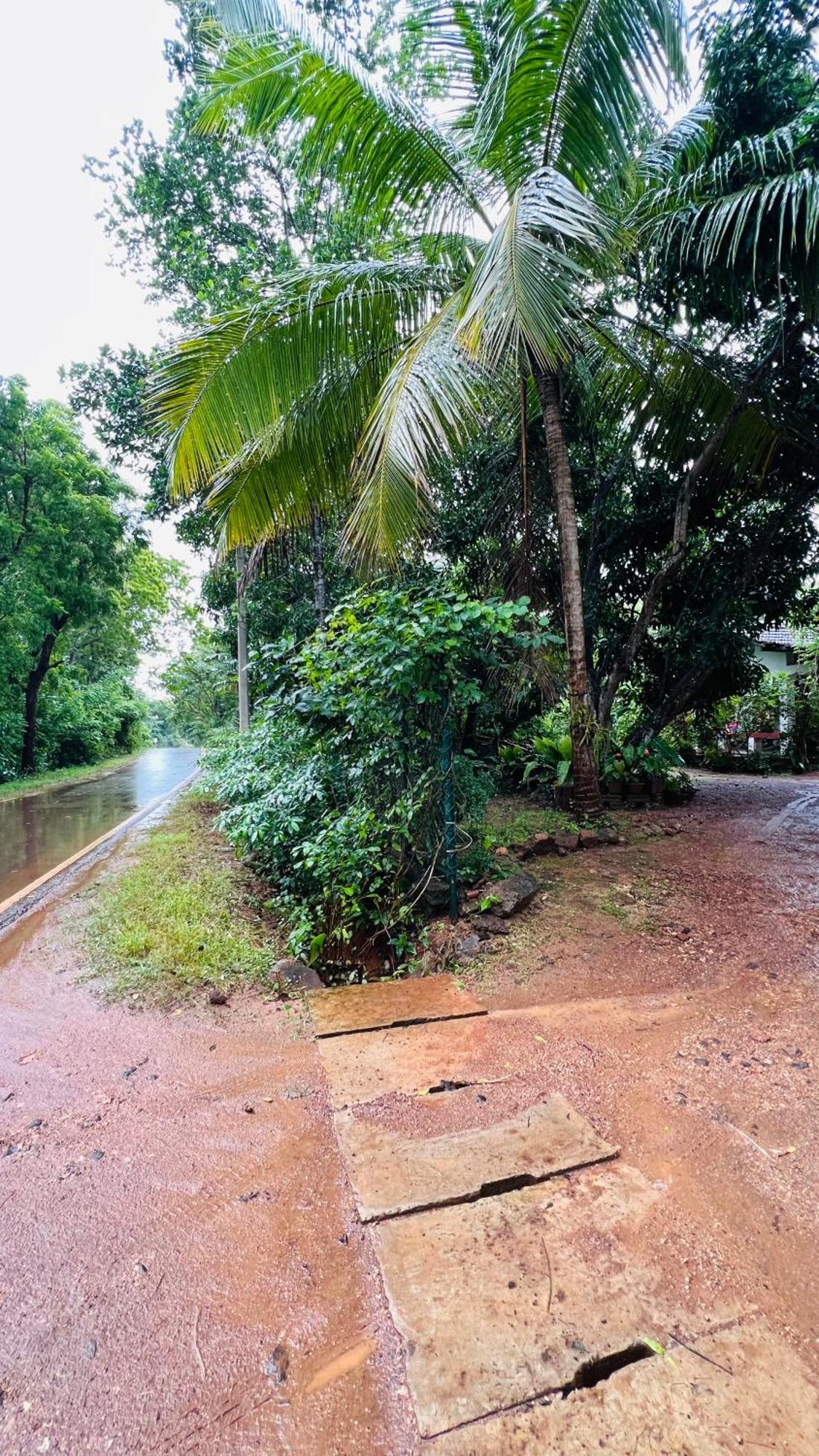 Kataragama Homestay Buitenkant foto